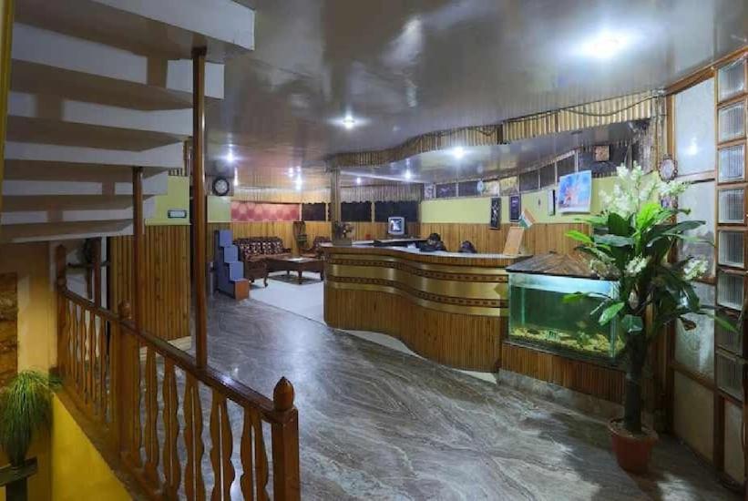 Hotel Assembly Shillong Extérieur photo