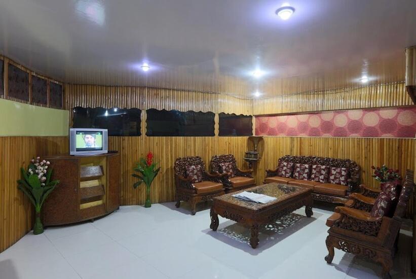 Hotel Assembly Shillong Extérieur photo
