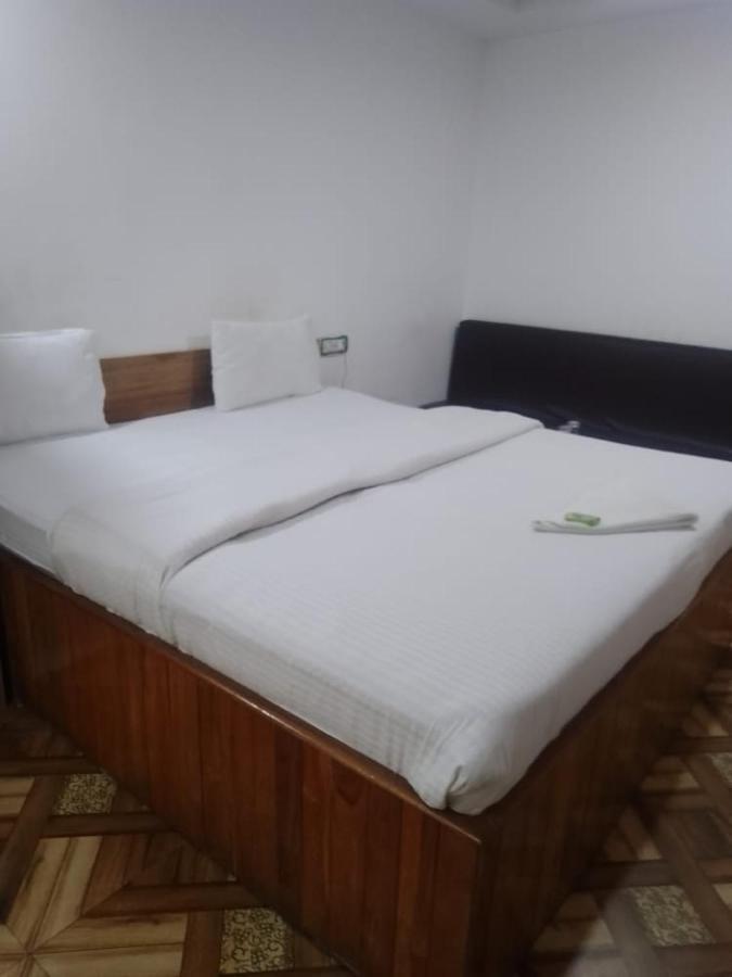 Hotel Assembly Shillong Extérieur photo