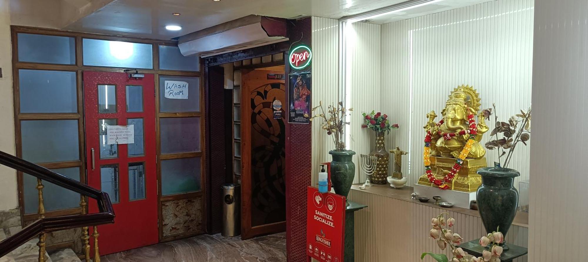 Hotel Assembly Shillong Extérieur photo