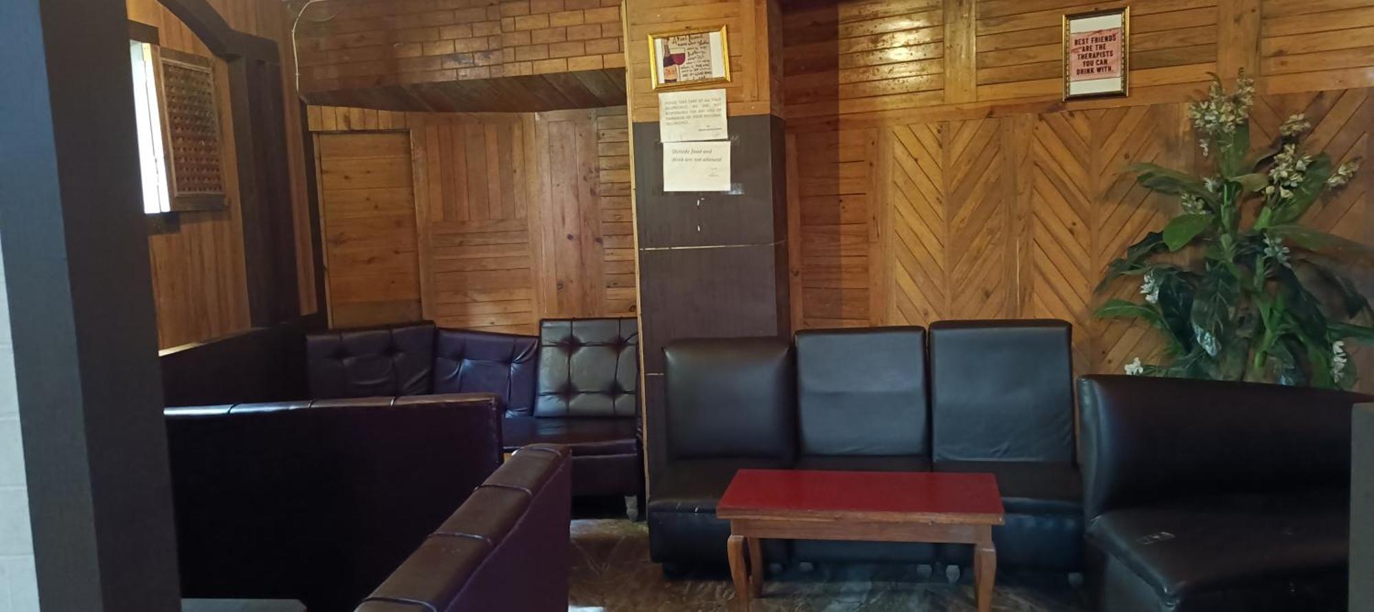 Hotel Assembly Shillong Extérieur photo