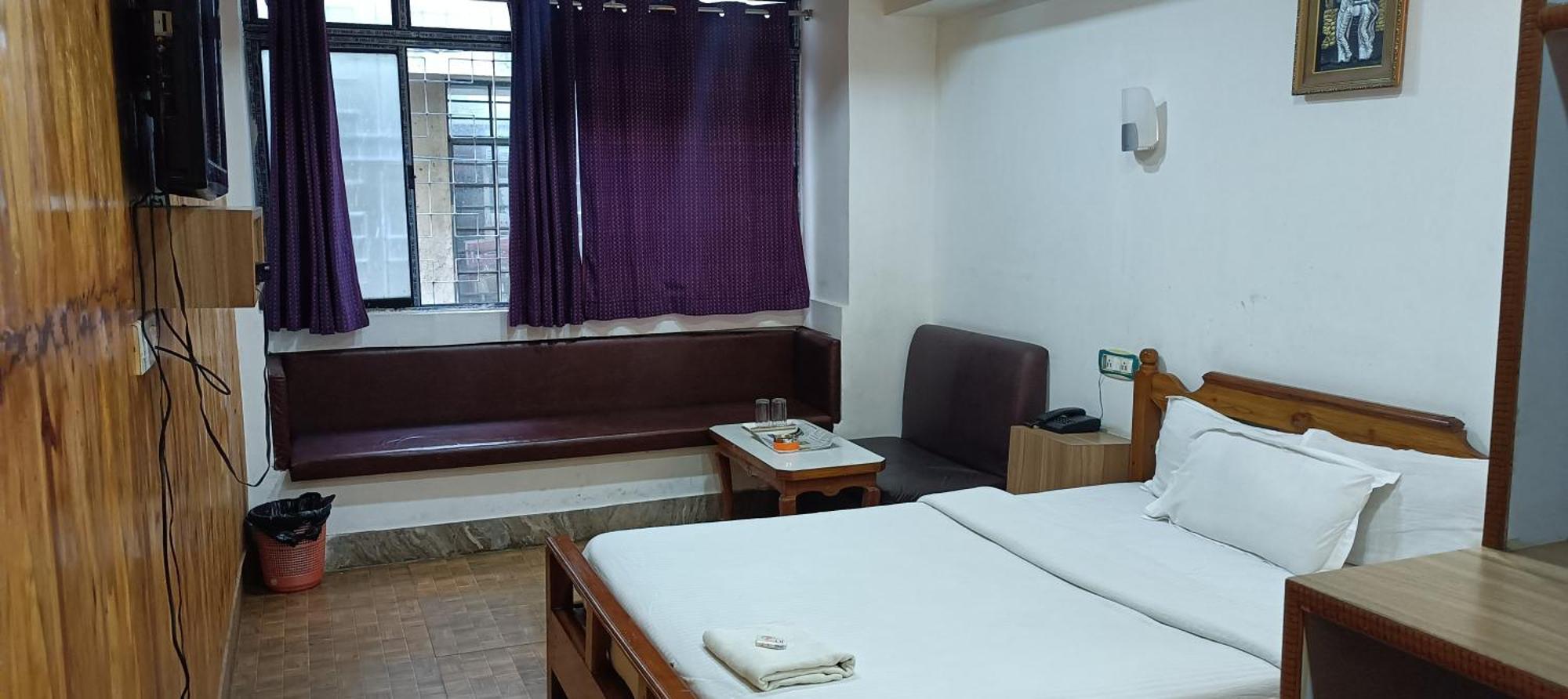 Hotel Assembly Shillong Extérieur photo