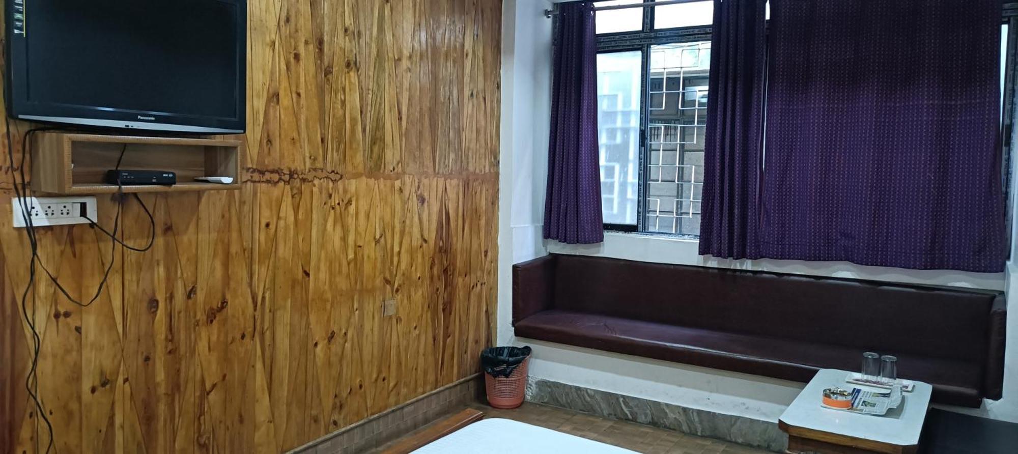 Hotel Assembly Shillong Extérieur photo