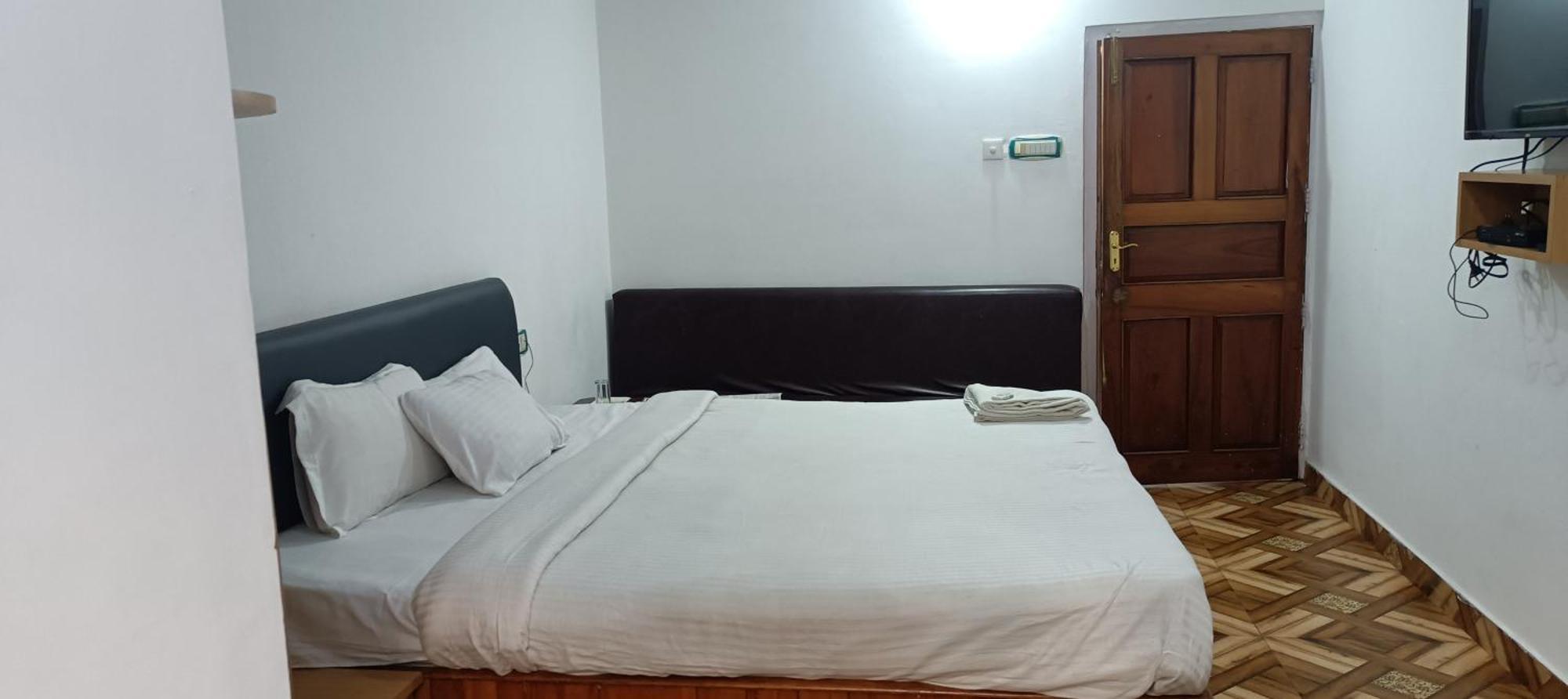 Hotel Assembly Shillong Extérieur photo