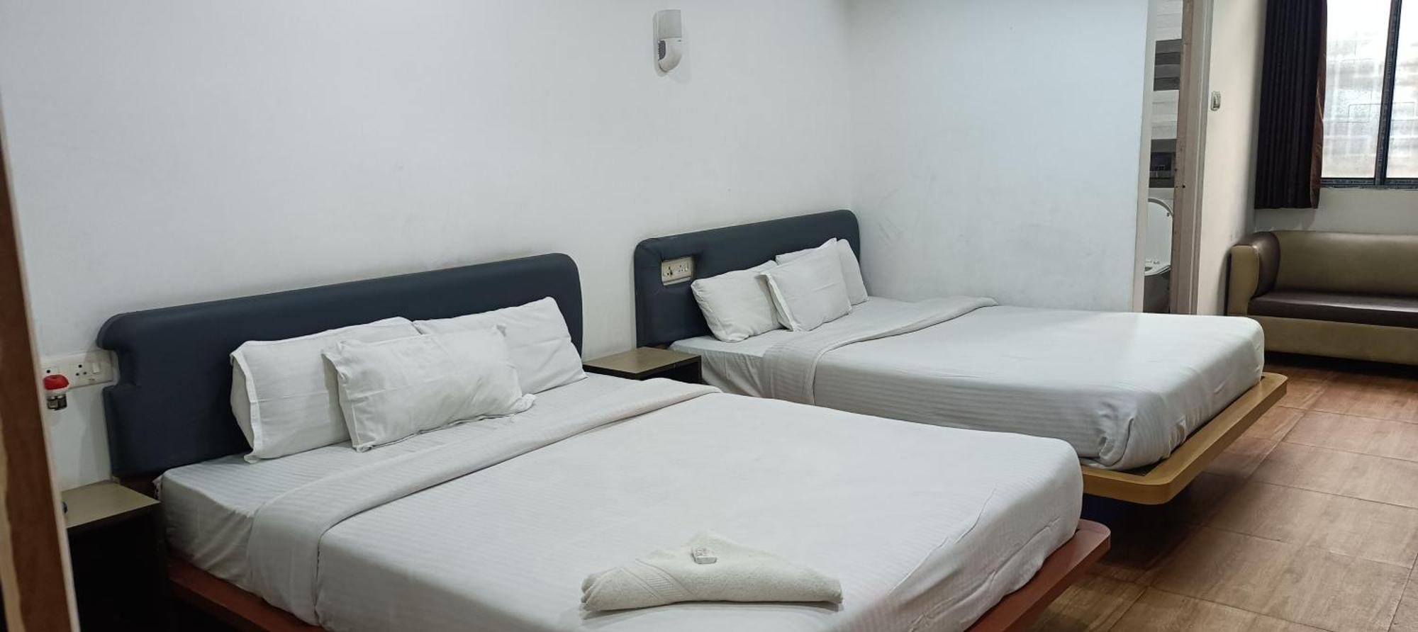 Hotel Assembly Shillong Extérieur photo