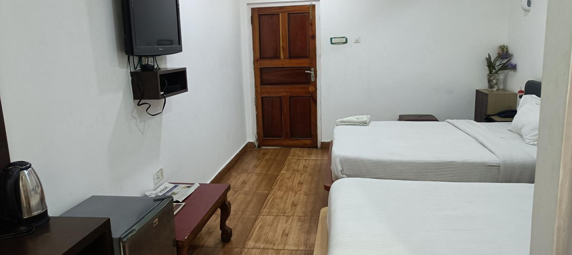 Hotel Assembly Shillong Extérieur photo