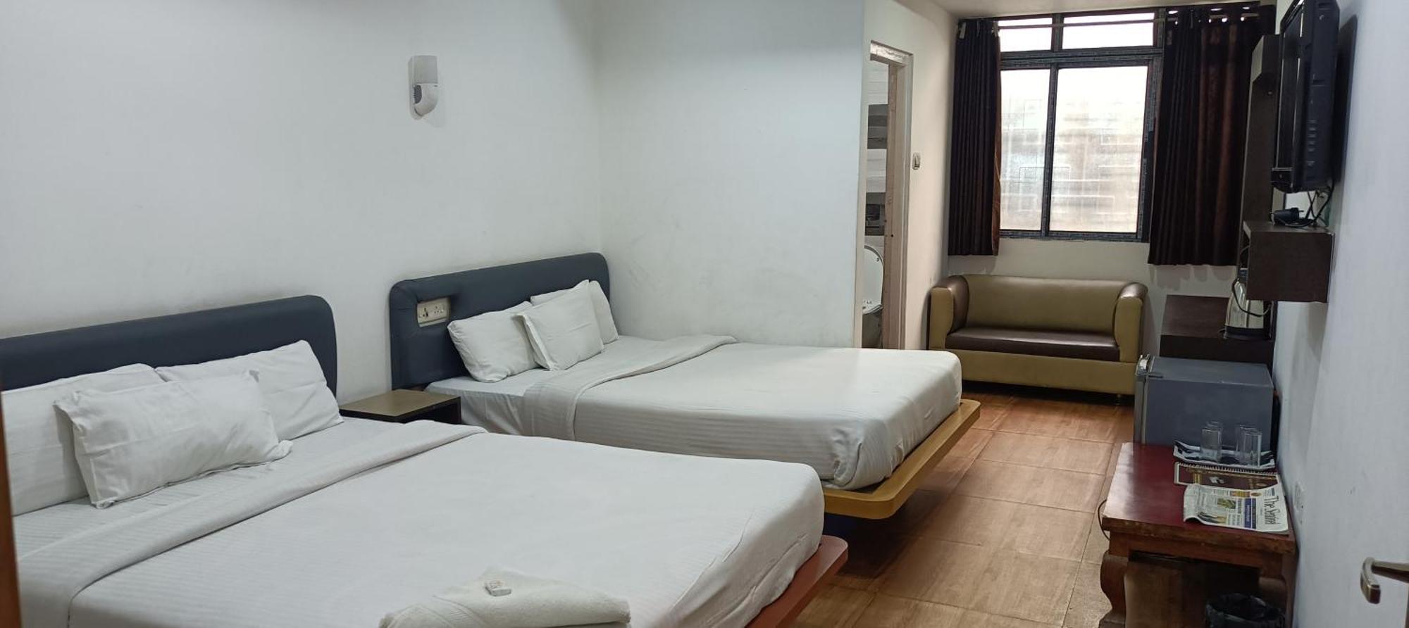 Hotel Assembly Shillong Extérieur photo