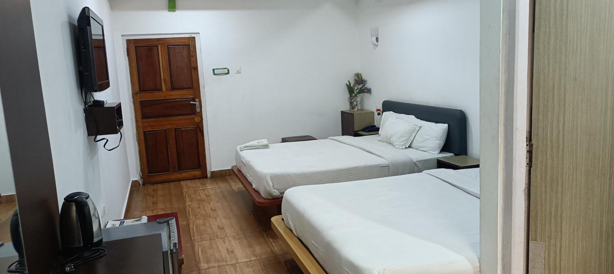 Hotel Assembly Shillong Extérieur photo